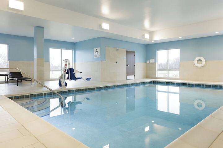 Holiday Inn Express & Suites Shippensburg by IHG