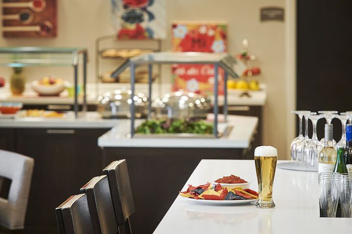Staybridge Suites Niagara-On-The-Lake by IHG