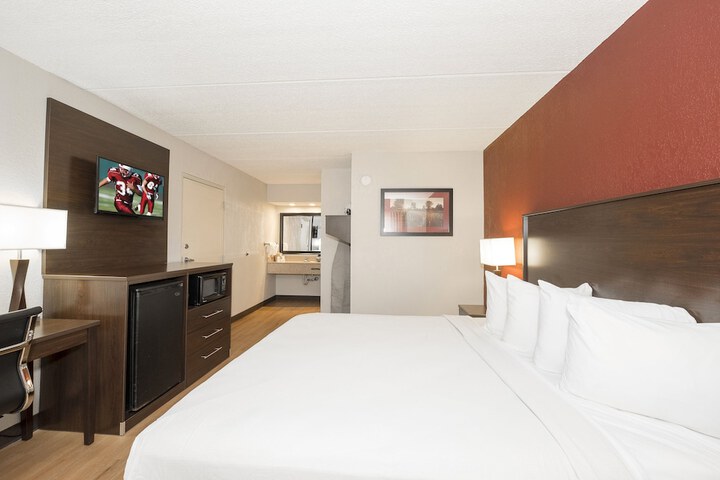 Room 14 of 27