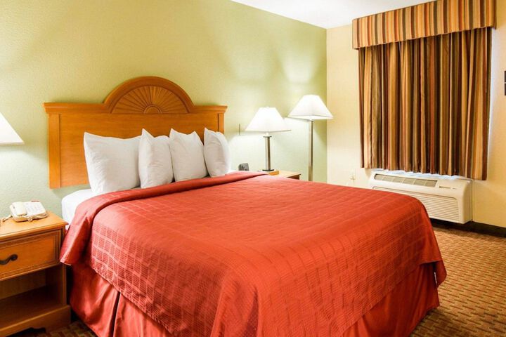 Quality Inn South Hill I-85