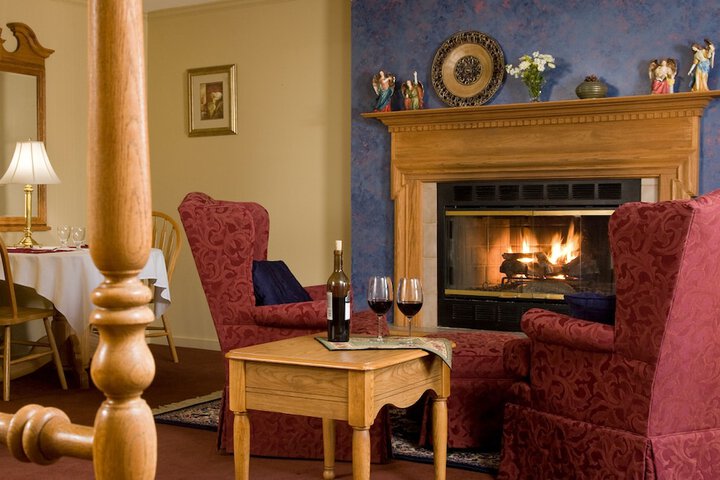 Goldmoor Inn