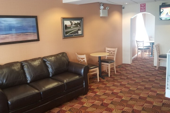 Hotel Interior 17 of 49