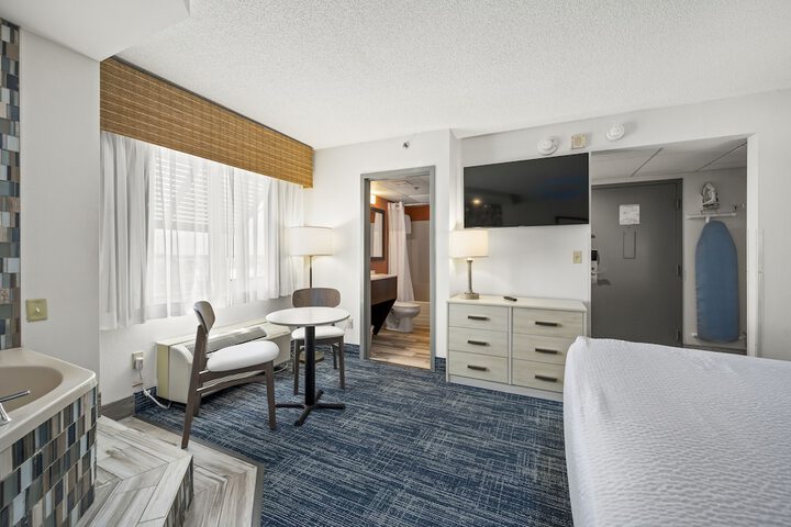 Room 49 of 64