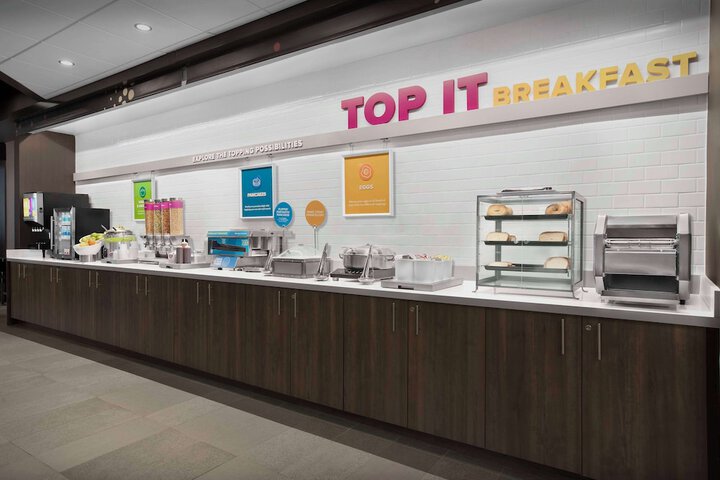 Breakfast/Coffee Service 22 of 29