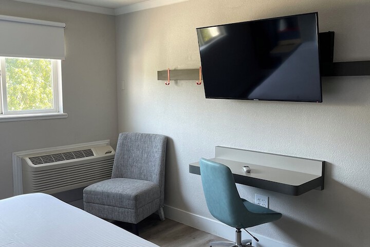 Room 20 of 31