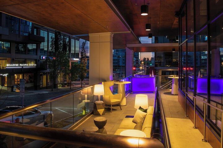 AC Hotel by Marriott Seattle Bellevue / Downtown