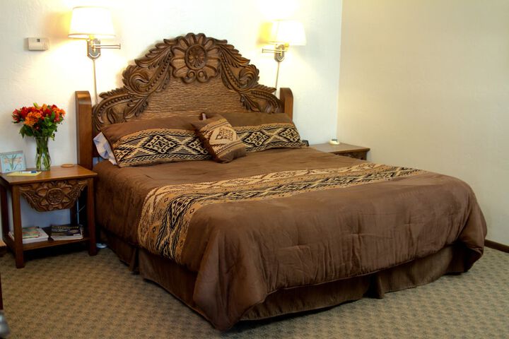 Room 12 of 38