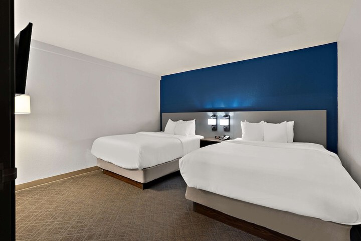 Comfort Inn & Suites Fremont