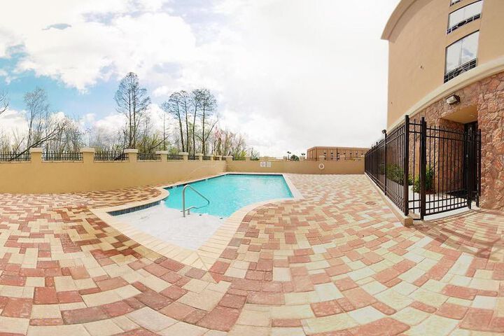 Pool 6 of 47