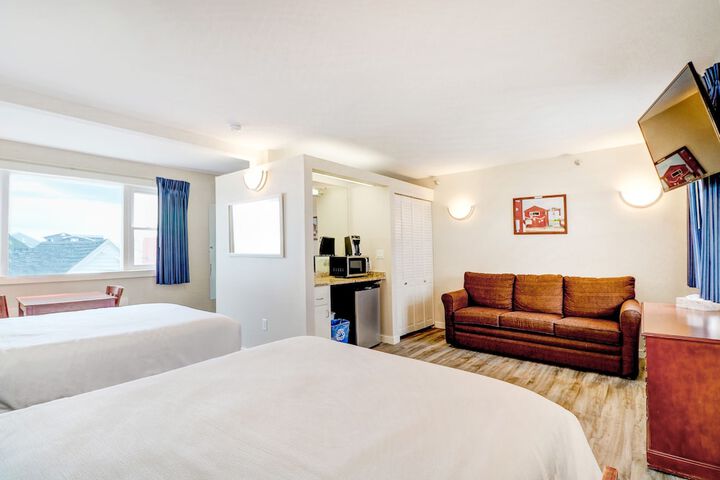 Room 44 of 52