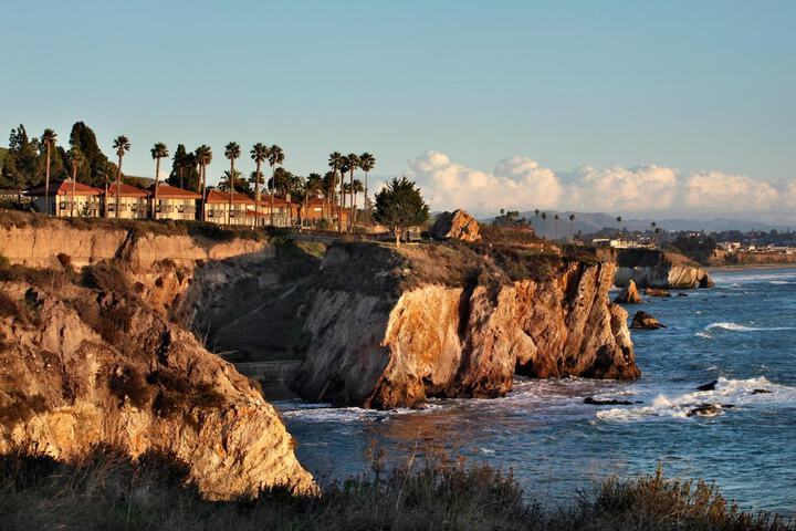 Inn at the Cove
