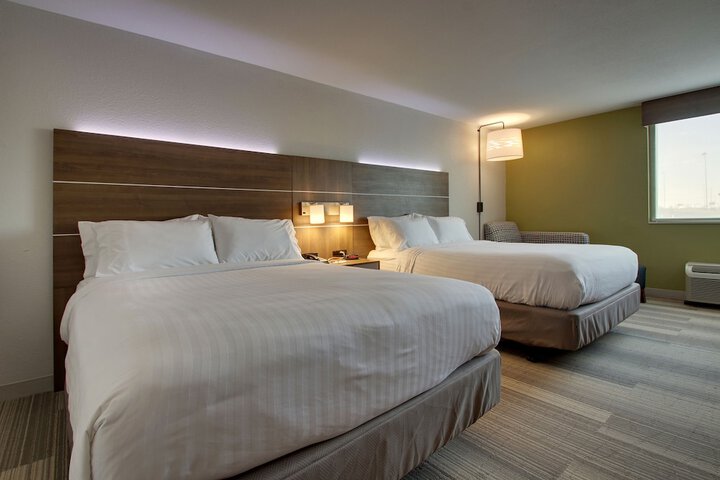 Room 21 of 84