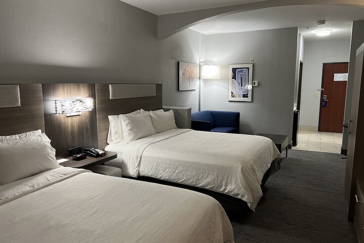 Holiday Inn Express & Suites Woodward by IHG