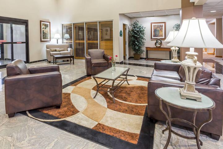 Wingate by Wyndham - Joliet