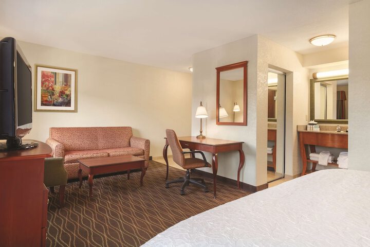 Room 14 of 45
