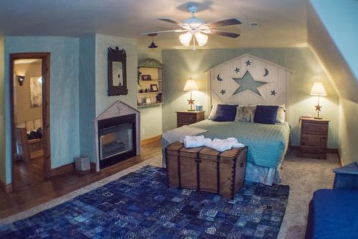 Room 56 of 85