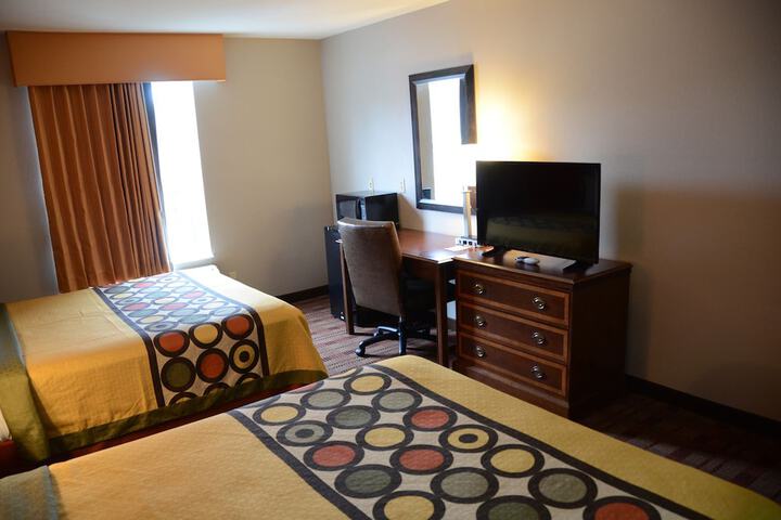 Room 13 of 30
