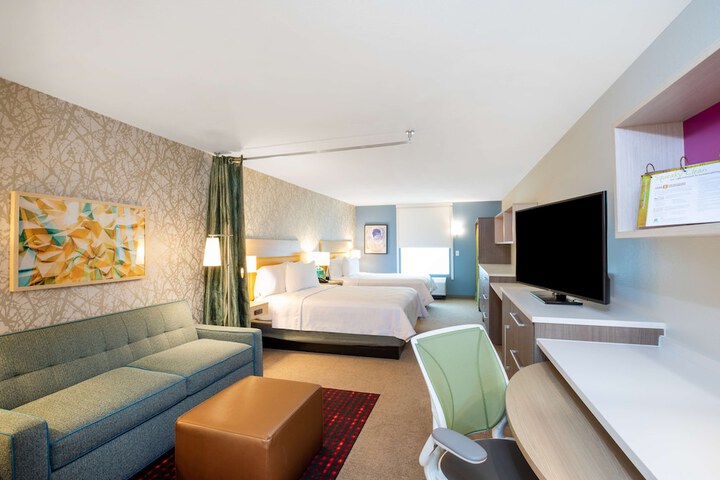 Room 15 of 26