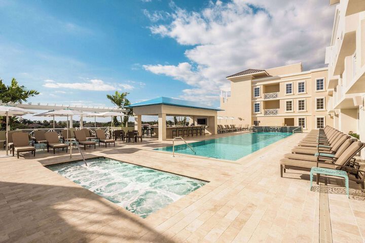 Pool 15 of 124
