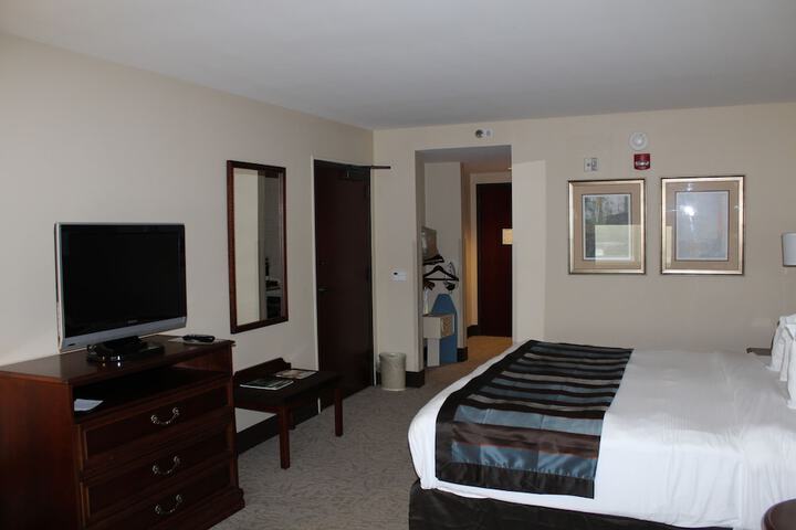 Room 22 of 42