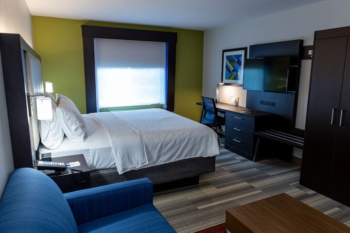Holiday Inn Express Columbus-Dublin by IHG