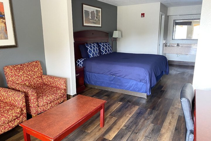 Room 22 of 31
