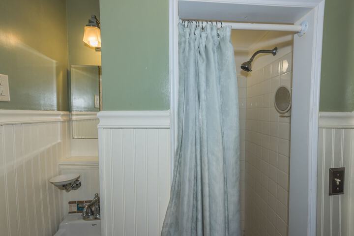 Room 15 of 56
