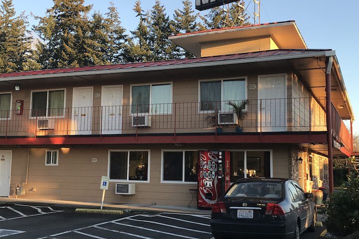 Hotel 6 of 71
