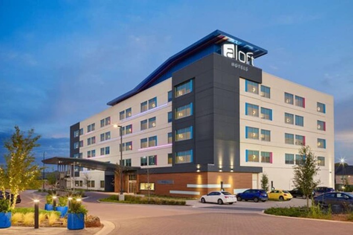 Hotel 1 of 28