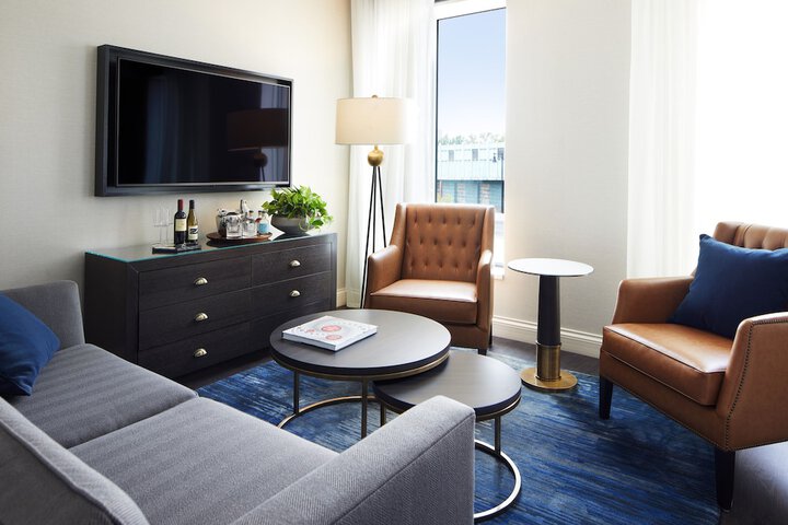 Room 47 of 63