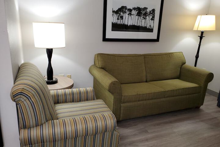 Country Inn & Suites by Radisson Buford at Mall of Georgia, GA