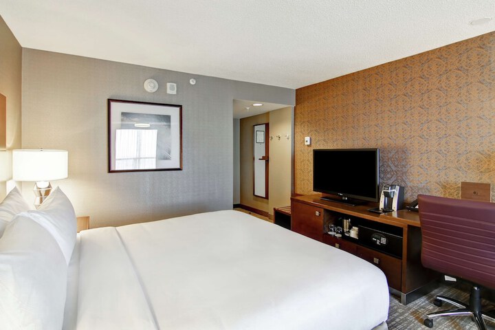 Room 48 of 93