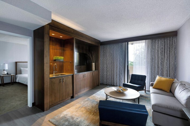 Marriott Greensboro Airport