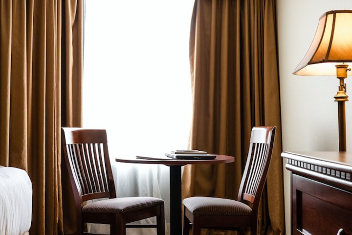 Room 37 of 44