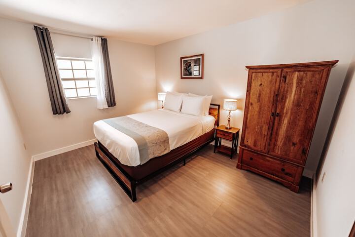 Room 28 of 52