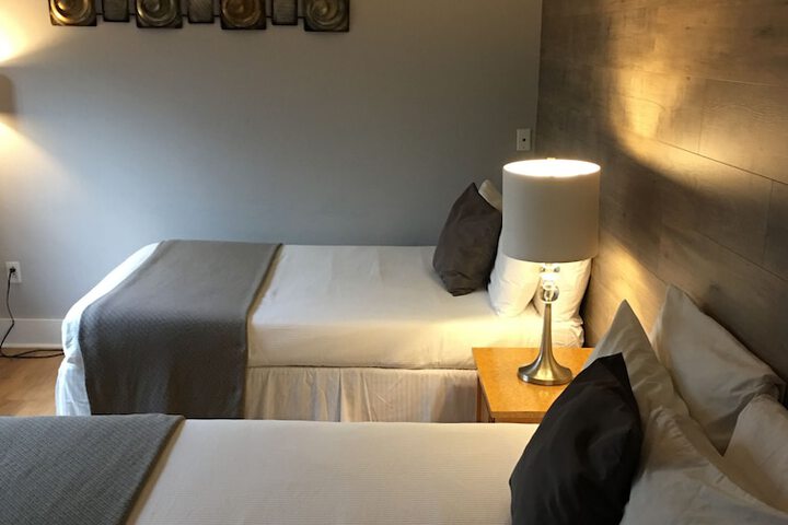 Room 48 of 71