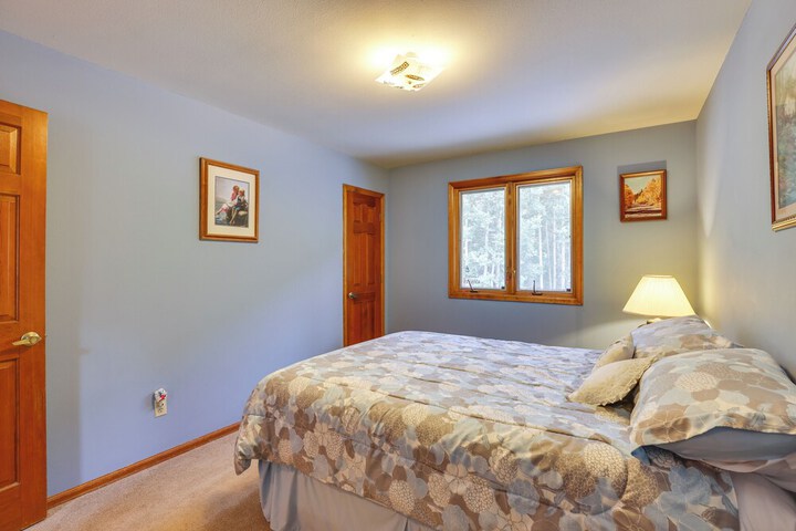 Silver Plume Mountain Haven With Views & Deck!