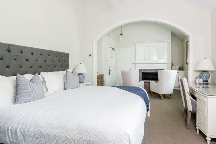 Briar Barn Inn