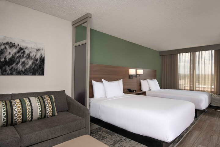 Room 18 of 24