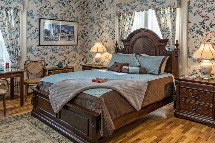 Room 46 of 68
