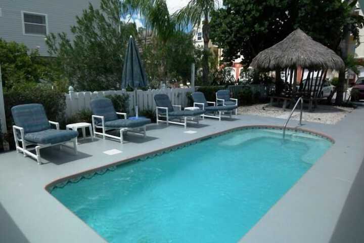 Pool 10 of 79
