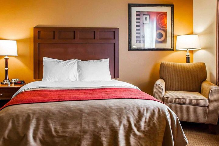 Comfort Inn & Suites Grinnell near I-80