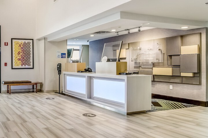 Holiday Inn Express & Suites Longview North by IHG