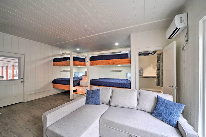 Private Beach: Waterfront Disney Getaway!