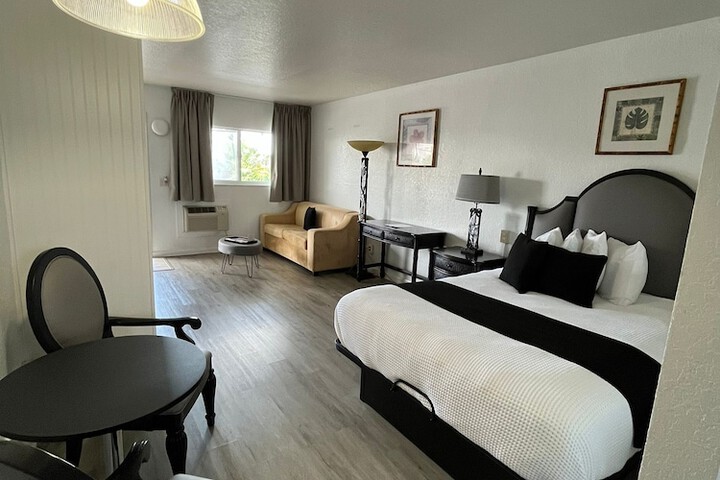Holiday Isles Resort