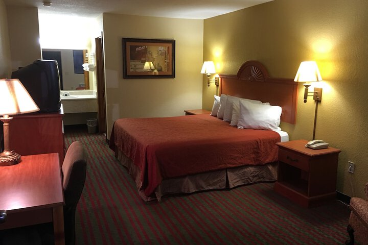 Room 19 of 19