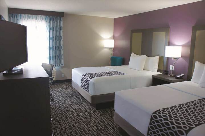 Room 25 of 60