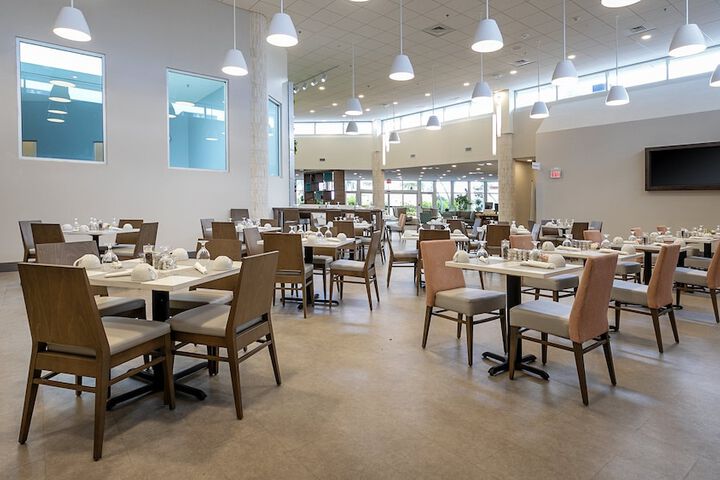 Dining 89 of 116