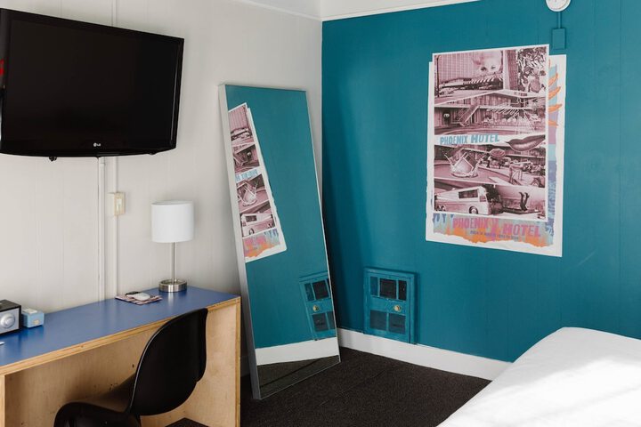 Room 45 of 103