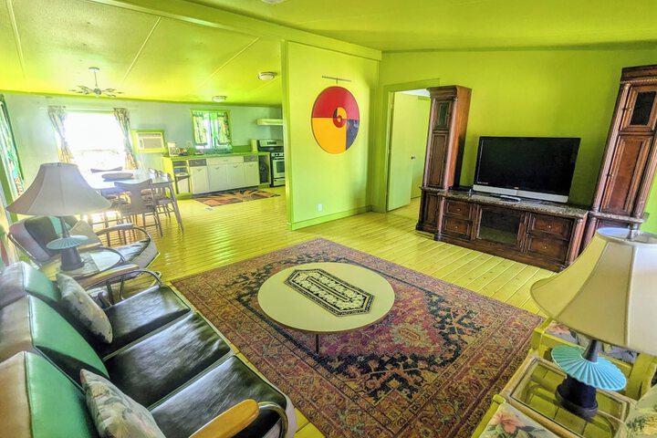 Room 70 of 286